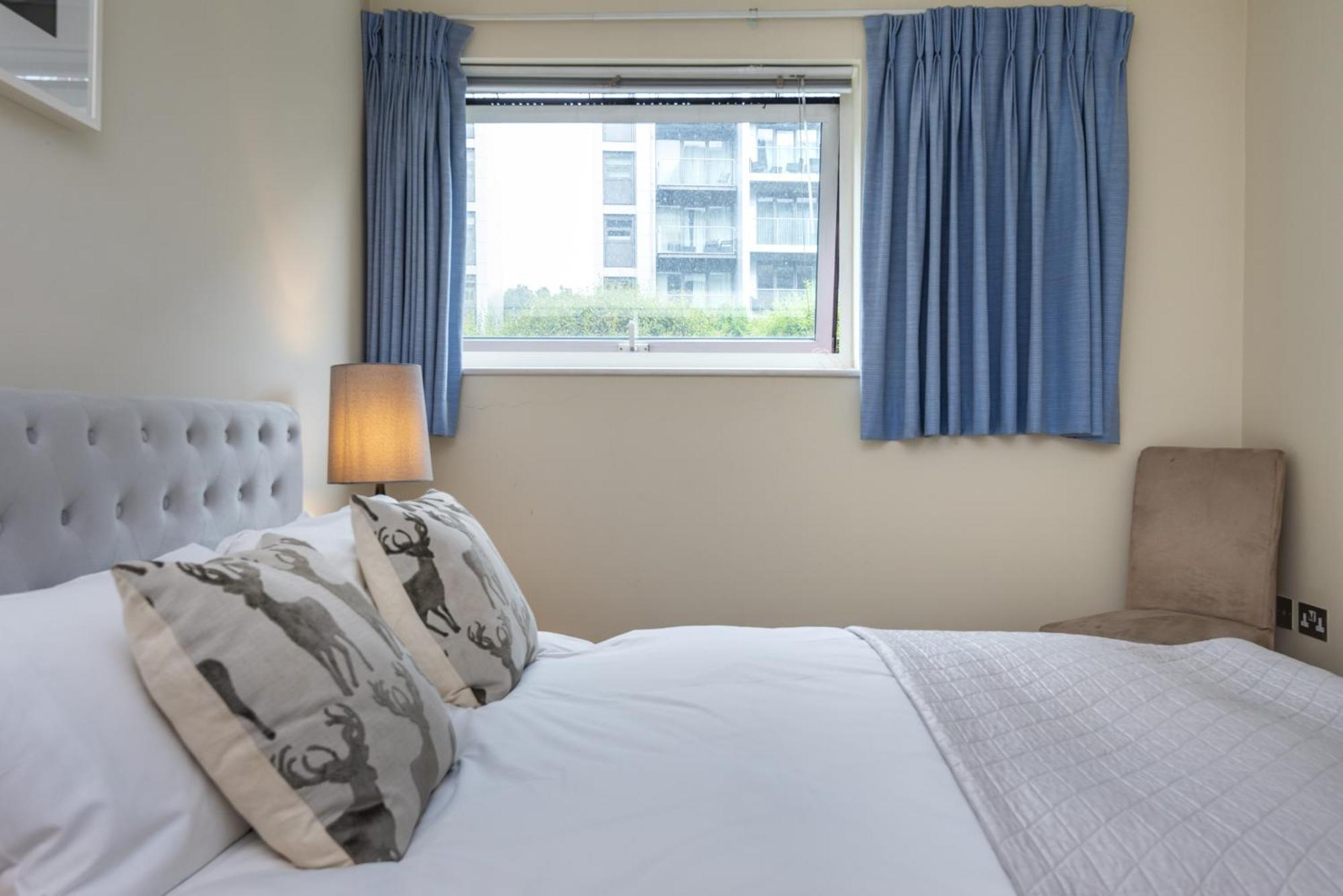 Riverside Apartment London Kültér fotó
